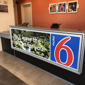 Hotel 6-concord, Ca